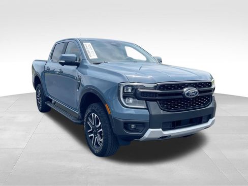 Used 2024 Ford Ranger Lariat w/ FX4 Off-Road Package AWD/4WD image 3