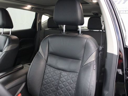 Used 2020 Nissan Murano Platinum image 17