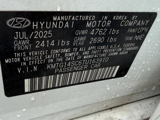 Used 2026 Genesis G70 2.5T RWD image 28