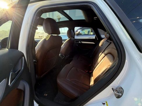 Used 2018 Audi Q3 2.0T Premium w/ Convenience Package image 7