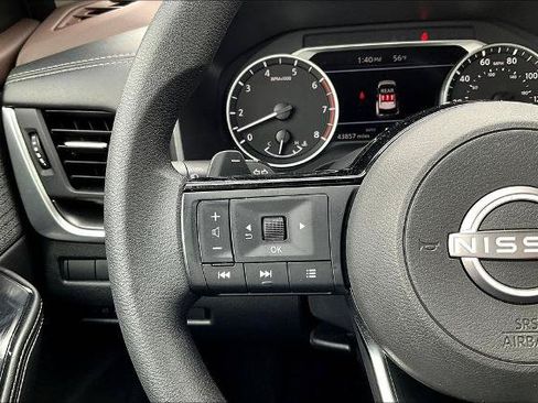 Certified 2023 Nissan Rogue SV AWD/4WD image 22