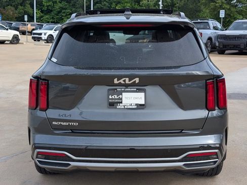 Used 2023 Kia Sorento SX FWD image 21