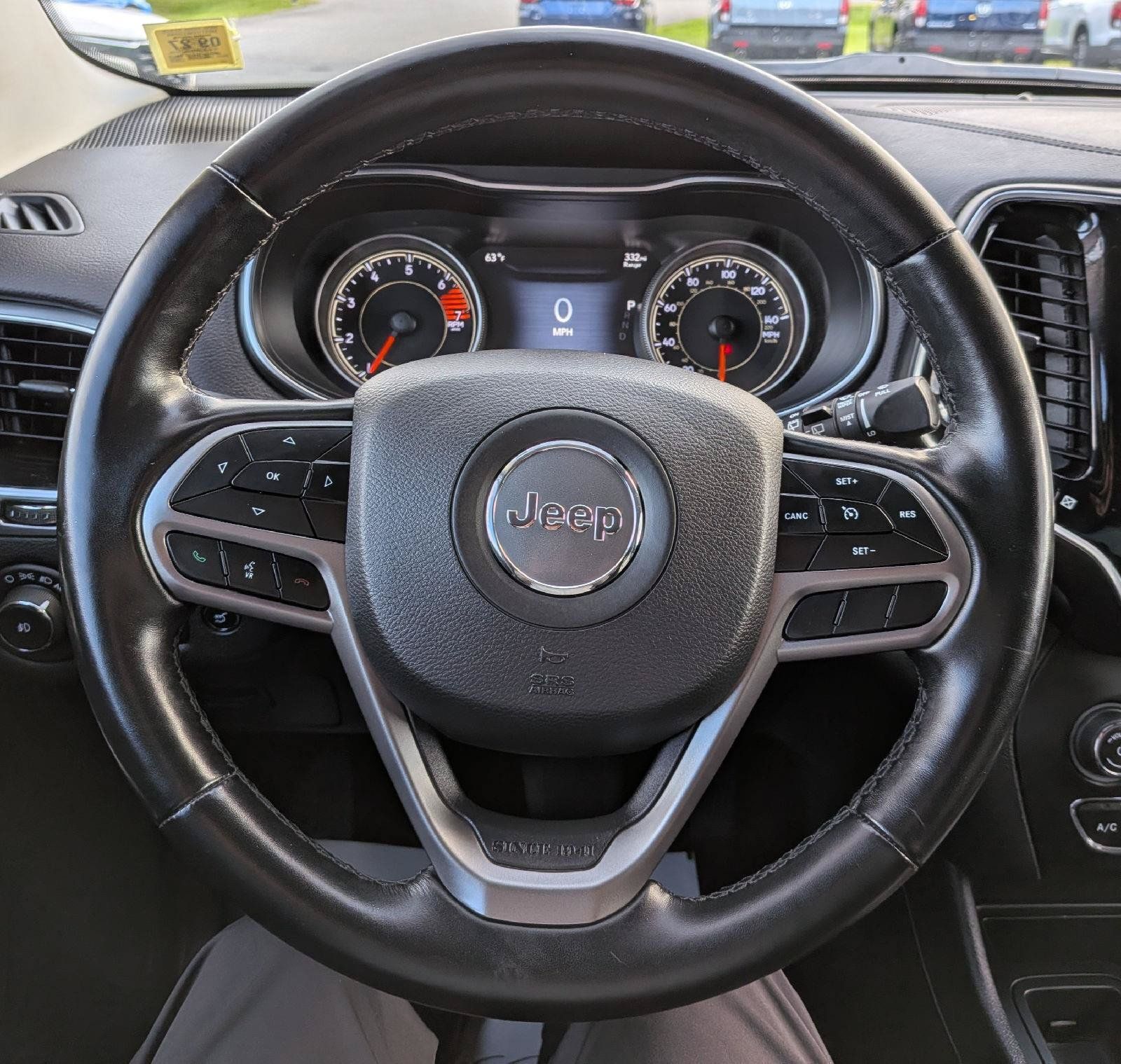 Used 2020 Jeep Cherokee Limited FWD image 16