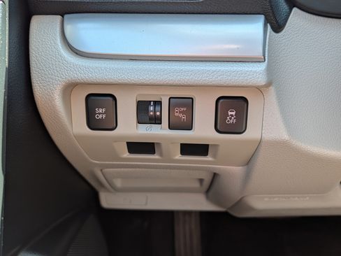 Used 2018 Subaru Forester 2.5i Premium AWD/4WD image 26