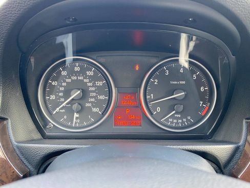 Used 2010 BMW 328i xDrive Sedan image 14