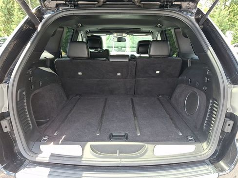 Used 2014 Jeep Grand Cherokee Limited w/ Trailer Tow Group IV AWD/4WD image 29