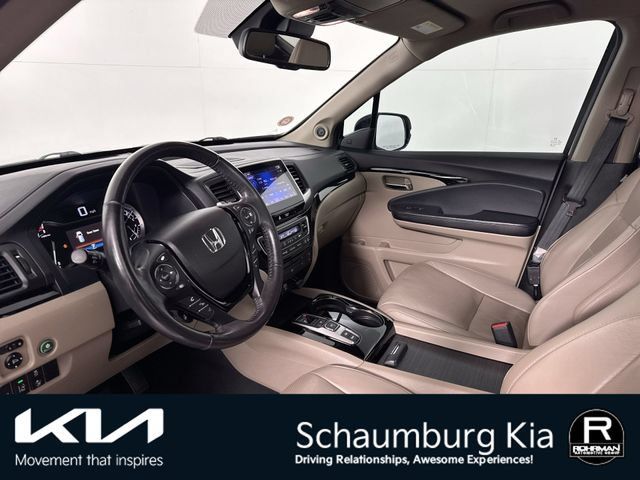 Used 2017 Honda Pilot Elite image 4