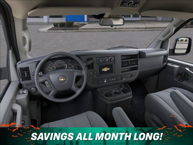 New 2027 Chevrolet Express 3500 LT w/ LT Preferred Equipment Group RWD image 15