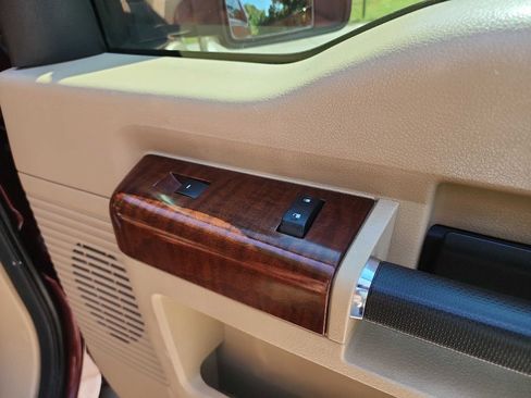 Used 2012 Ford F250 King Ranch w/ FX4 Off Road Pkg image 35