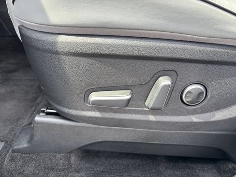 Used 2025 Hyundai Palisade SEL FWD image 23
