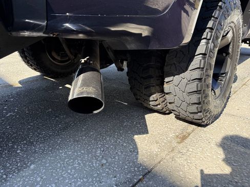 Used 1999 Ford F350 4x4 Crew Cab DRW Super Duty image 13