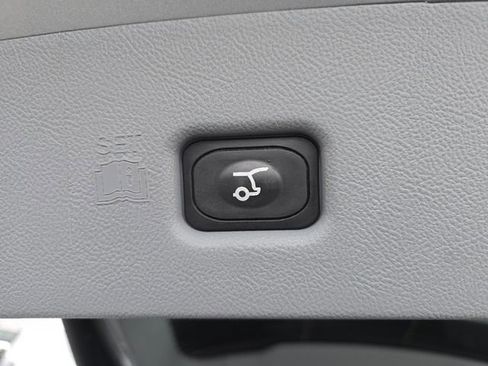 Used 2022 Lincoln Nautilus Reserve image 22