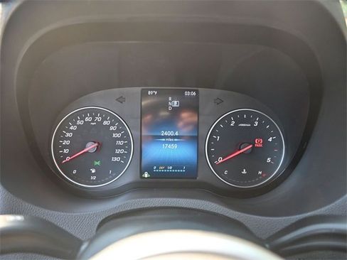 Used 2023 Mercedes-Benz Sprinter 2500 image 10