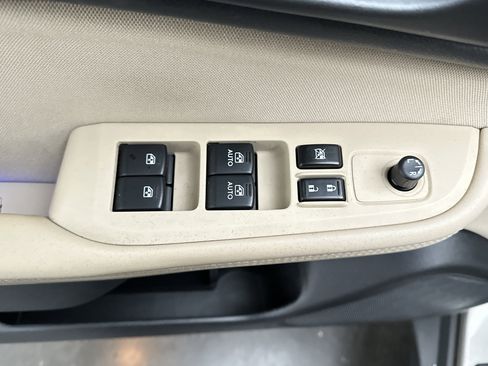 Used 2015 Subaru Outback 2.5i Premium image 16