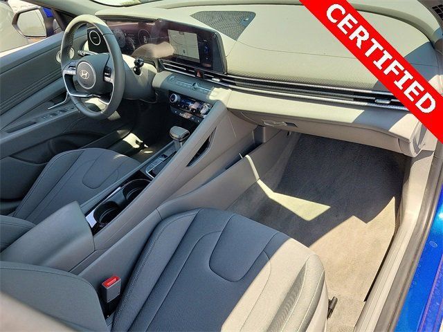 Used 2024 Hyundai Elantra SEL w/ Convenience Package FWD image 13