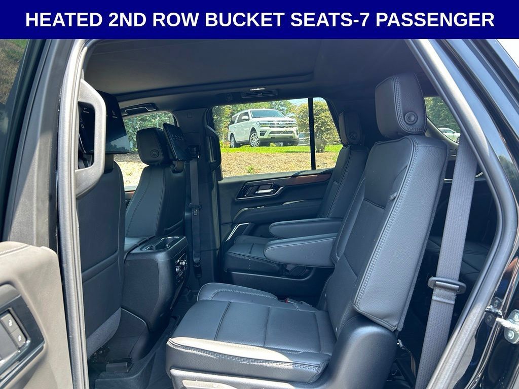 Used 2025 GMC Yukon Denali w/ Denali Reserve Package RWD image 8