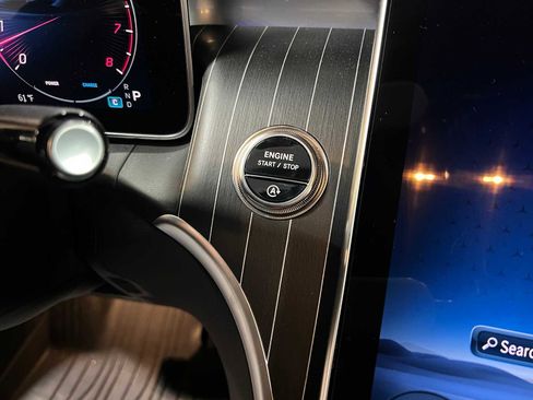 Certified 2026 Mercedes-Benz GLC 300 4MATIC image 28