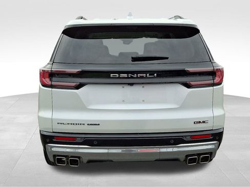 Used 2024 GMC Acadia Denali w/ Super Cruise Package image 5