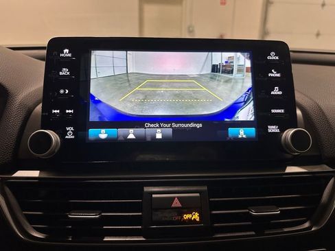 Used 2021 Honda Accord Sport image 24