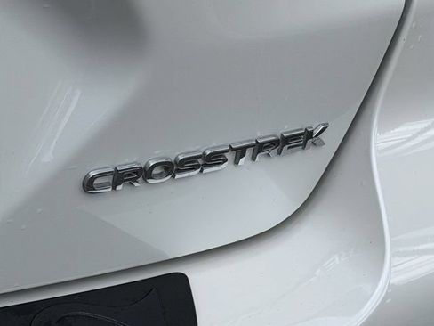 Used 2024 Subaru Crosstrek 2.0i Premium AWD/4WD image 9