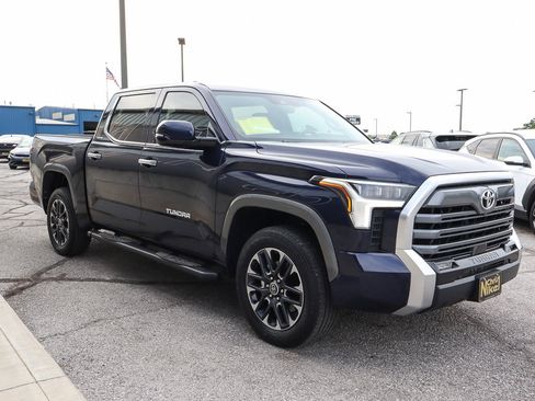 Used 2024 Toyota Tundra Limited image 3