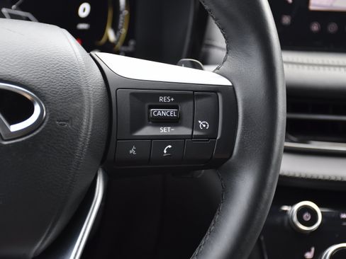 Used 2026 INFINITI QX60 Pure w/ Cargo Package FWD image 11