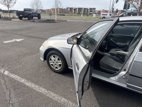 Used 2004 Honda Civic VP image 5