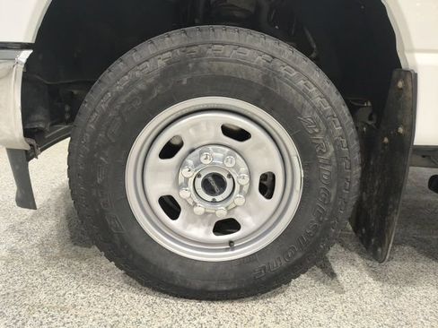 Used 2024 Ford F350 XL AWD/4WD image 10