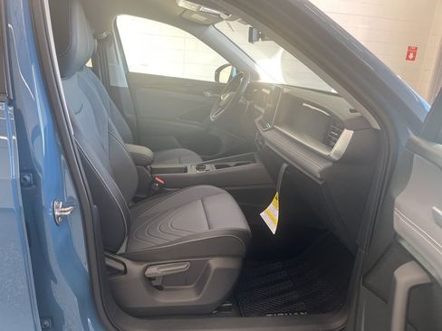 New 2026 Volkswagen Tiguan SE AWD/4WD image 41