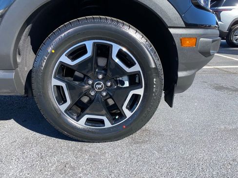 Used 2023 Ford Bronco Sport Outer Banks image 29