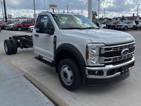 Used 2024 Ford F550 2WD Regular Cab Super Duty w/ XL Chrome Package image 1