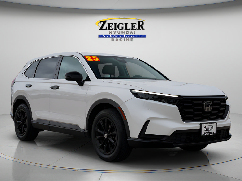 Used 2025 Honda CR-V EX image 1