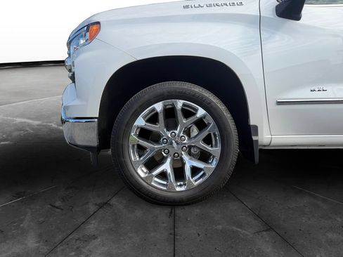 Used 2025 Chevrolet Silverado 1500 LTZ w/ Technology Package AWD/4WD image 14