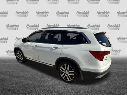 Used 2018 Honda Pilot Elite image 5