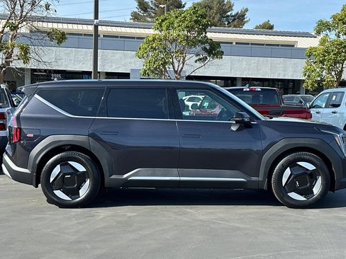 New 2026 Kia EV9 Light image 3