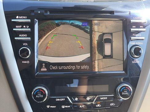 Used 2021 Nissan Murano Platinum image 20