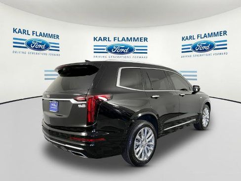 Used 2020 Cadillac XT6 Premium Luxury w/ Platinum Package image 3
