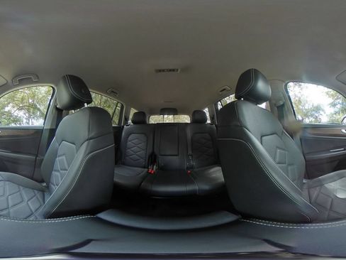 Used 2026 Volkswagen Atlas SE FWD image 44