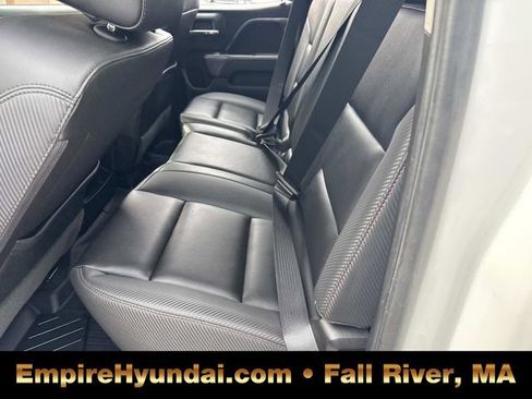 Used 2018 GMC Sierra 1500 SLT image 15