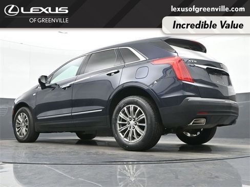 Used 2017 Cadillac XT5 Luxury w/ Driver Awareness Package image 40