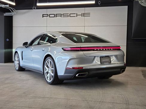 Certified 2026 Porsche Panamera RWD image 3