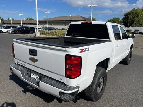 Used 2018 Chevrolet Silverado 1500 LT w/ All Star Edition AWD/4WD image 4