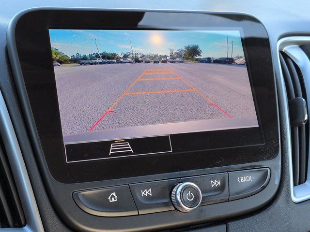 Used 2025 Chevrolet Malibu LT FWD image 18