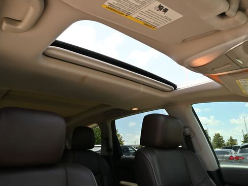 Used 2015 INFINITI QX60 FWD w/ Deluxe Touring Package image 25