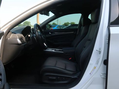 Used 2022 Honda Accord Sport image 16