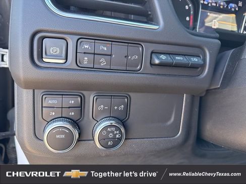 Certified 2021 GMC Yukon AT4 w/ Technology Package image 25