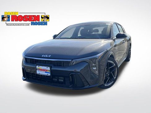 New 2025 Kia K4 GT-Line image 1