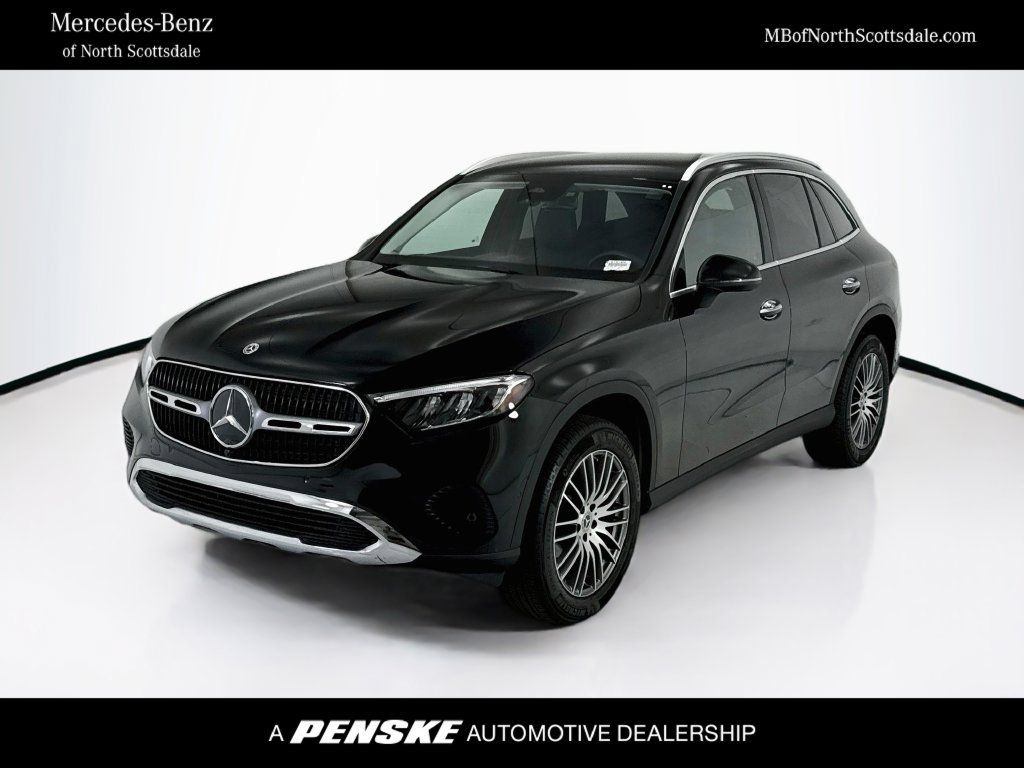 Used 2026 Mercedes-Benz GLC 300 image 1