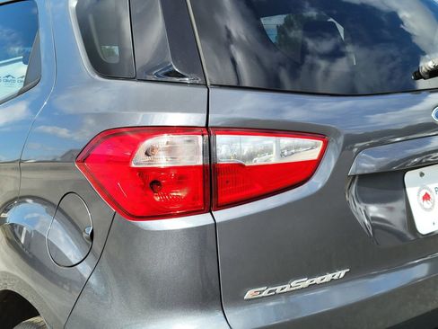 Used 2021 Ford EcoSport SE image 11