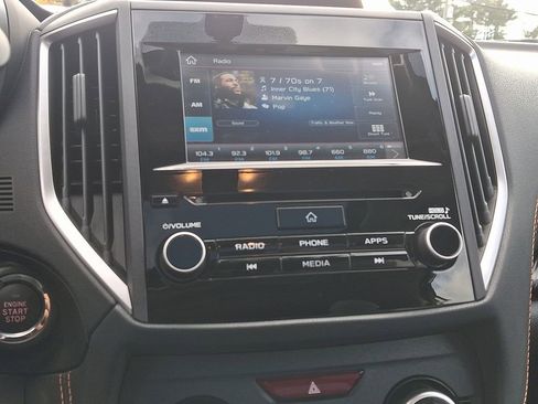 Used 2023 Subaru Crosstrek 2.0i Premium image 18